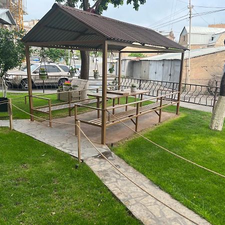 Street51 Hostel Γιερεβάν Εξωτερικό φωτογραφία